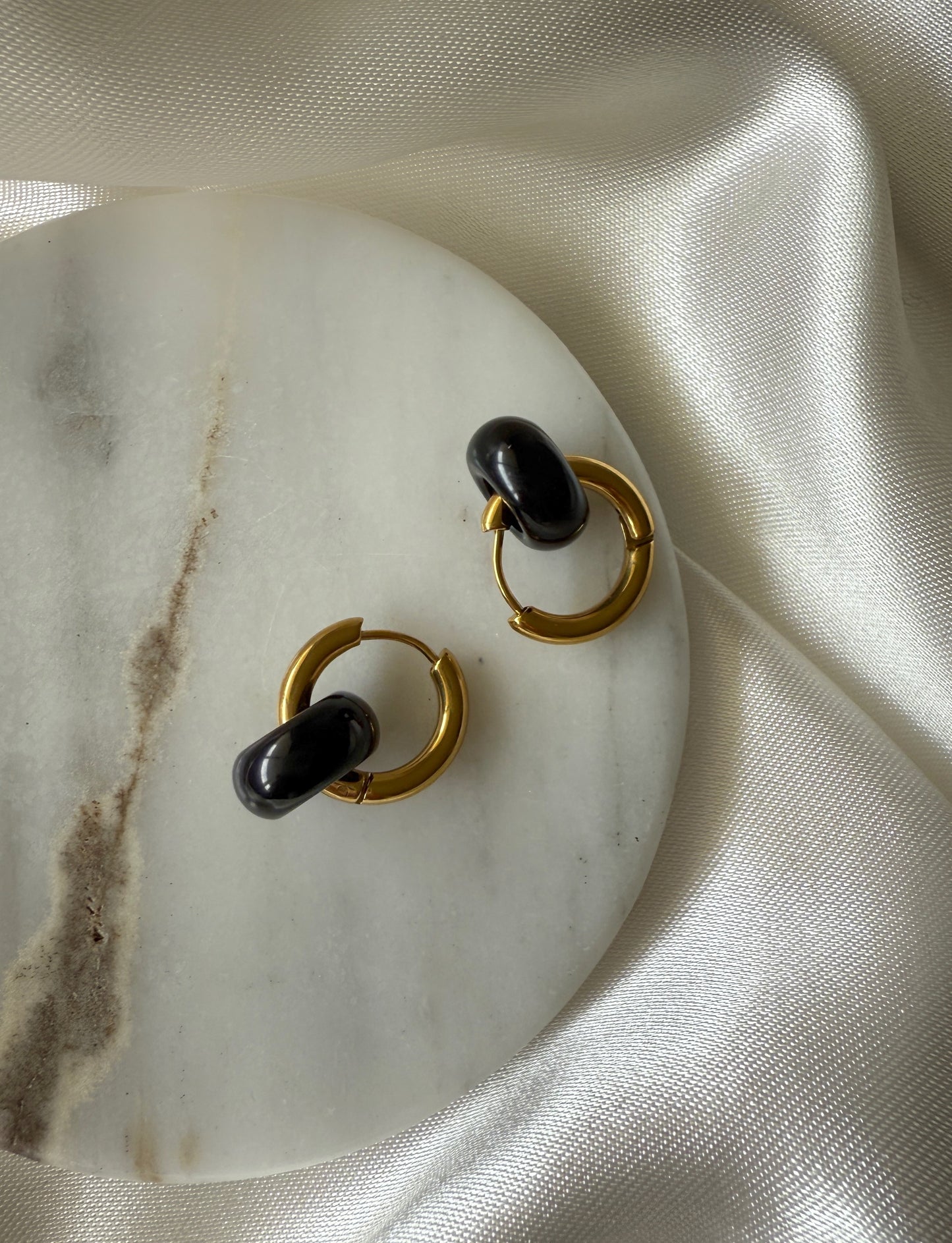 Miel hoops dorados