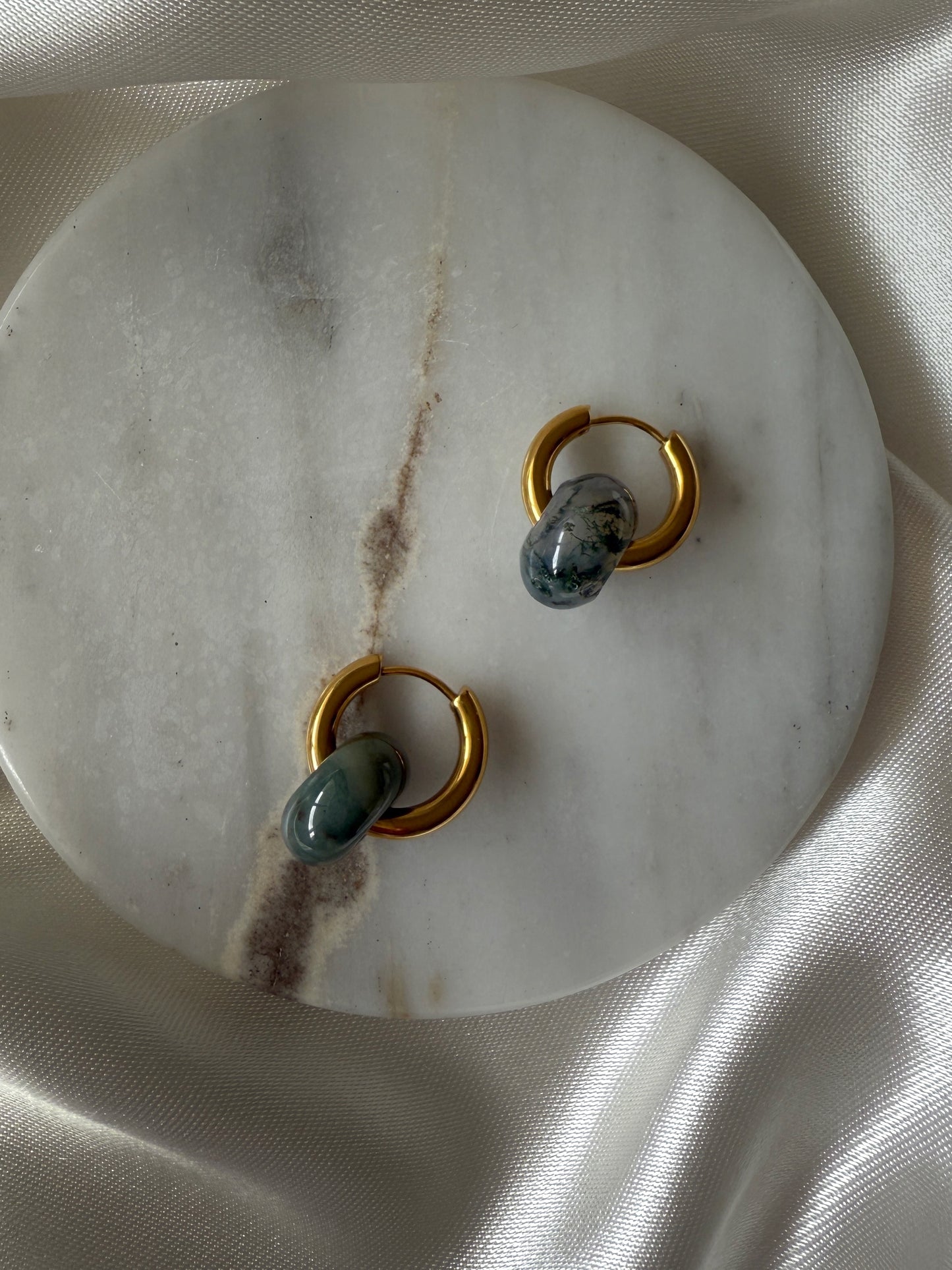 Miel hoops dorados