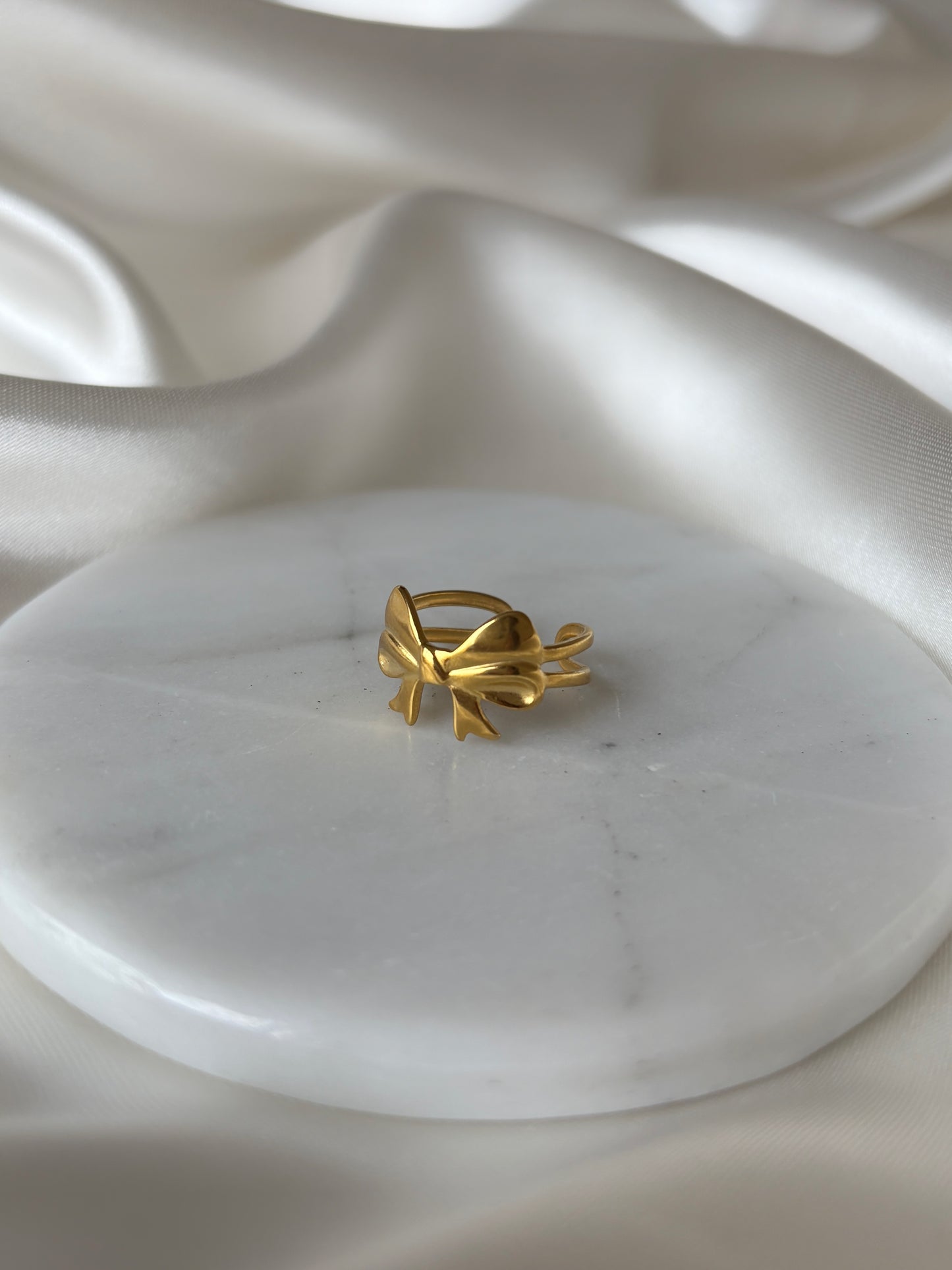 Anillo moño