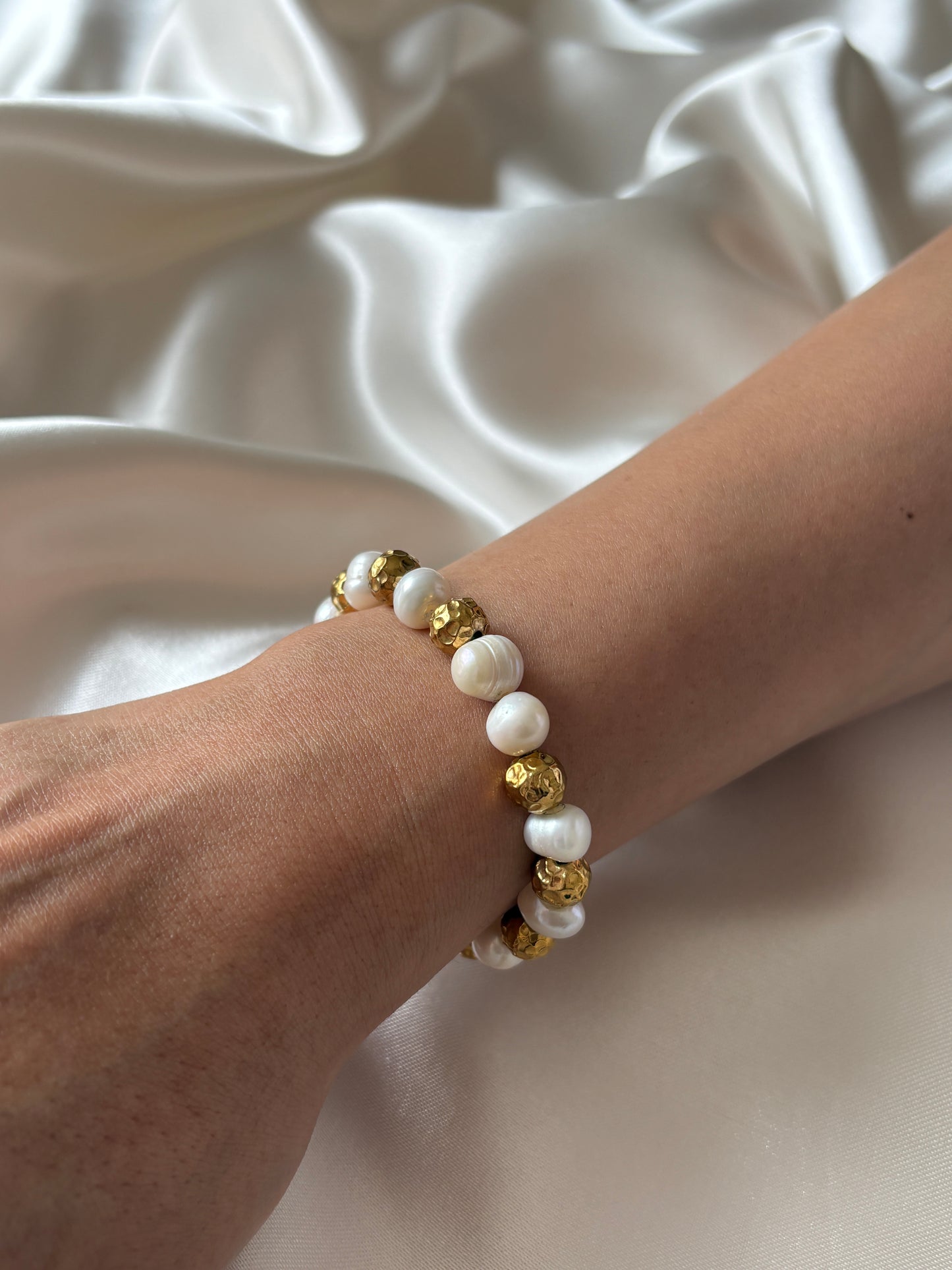 Pulsera sol perla