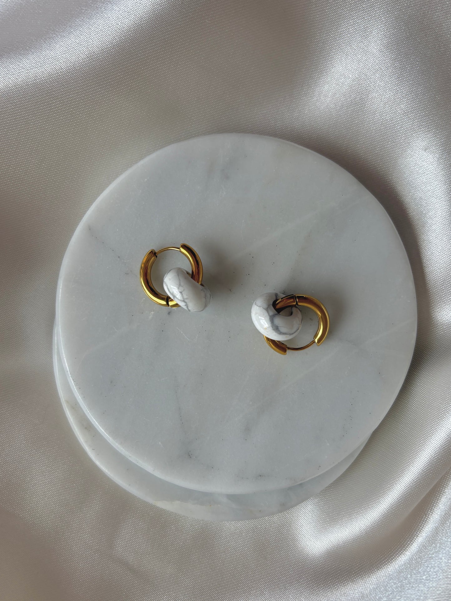 Miel hoops dorados