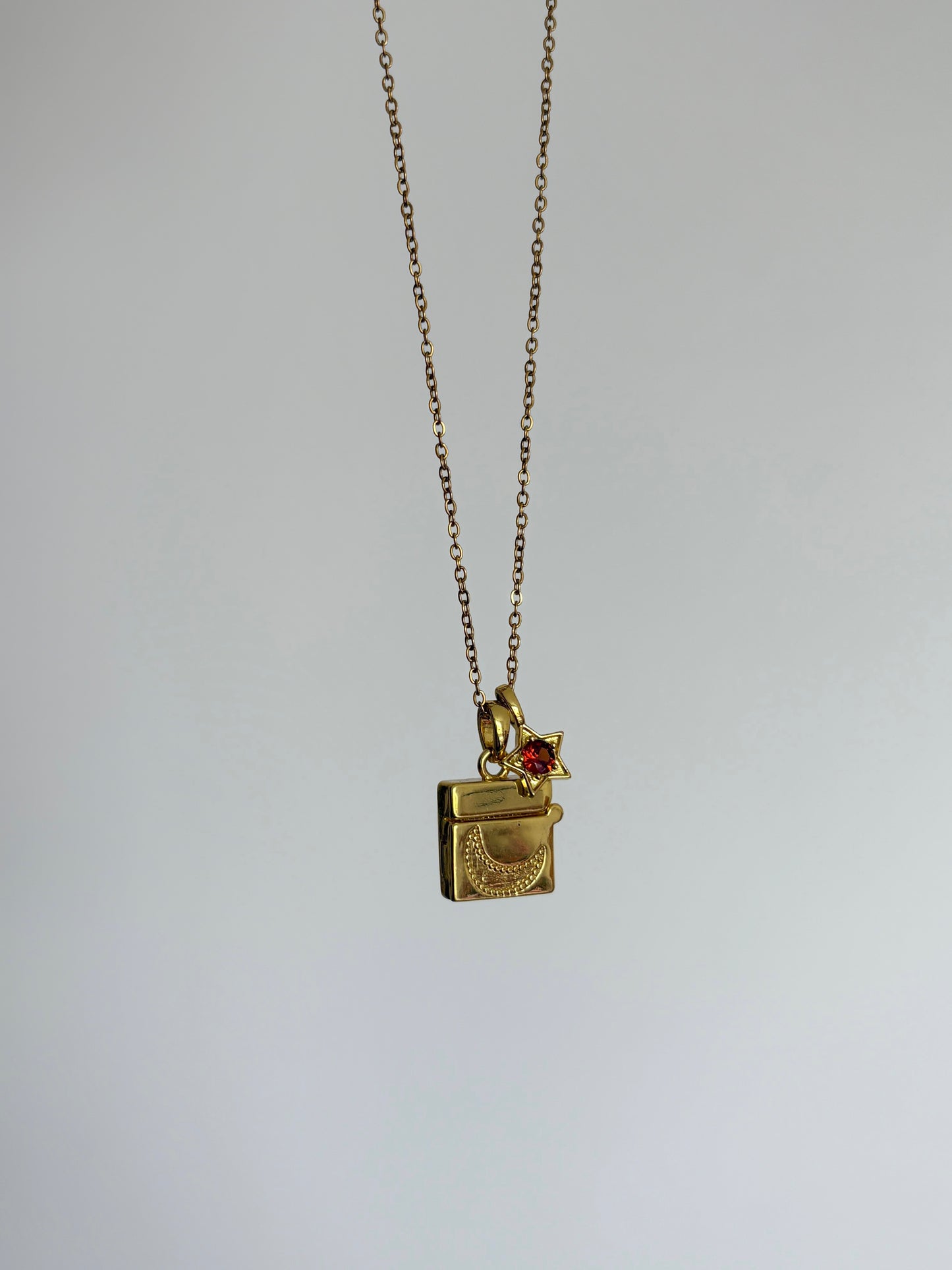 collar buzón
