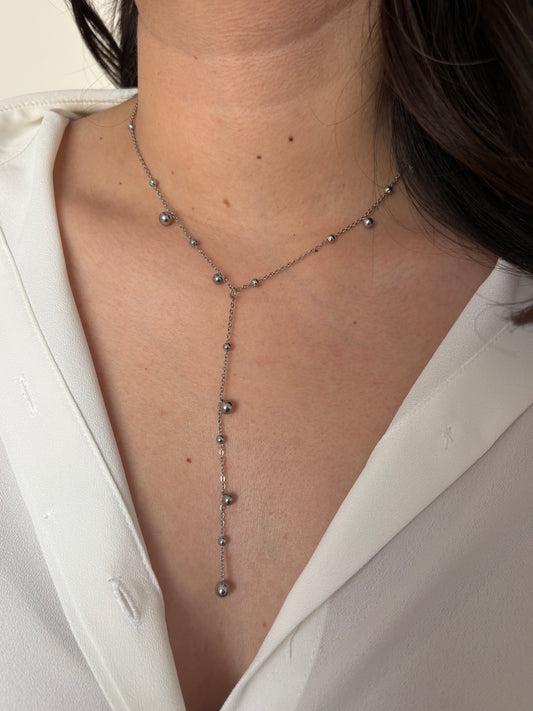 collar corbatín esferas