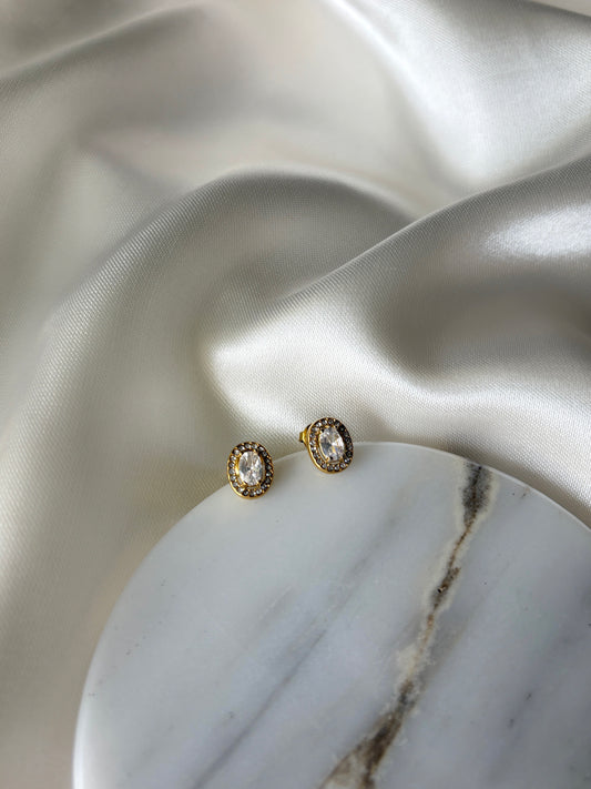 Aretes botón elegante