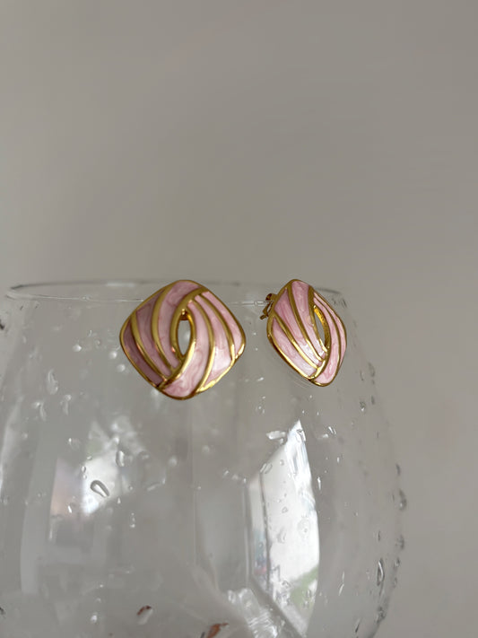Aretes dulce rosa