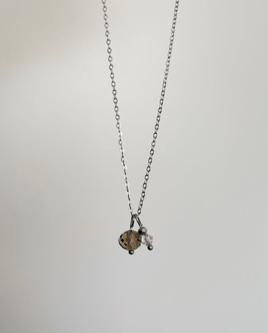 collar sombra clara